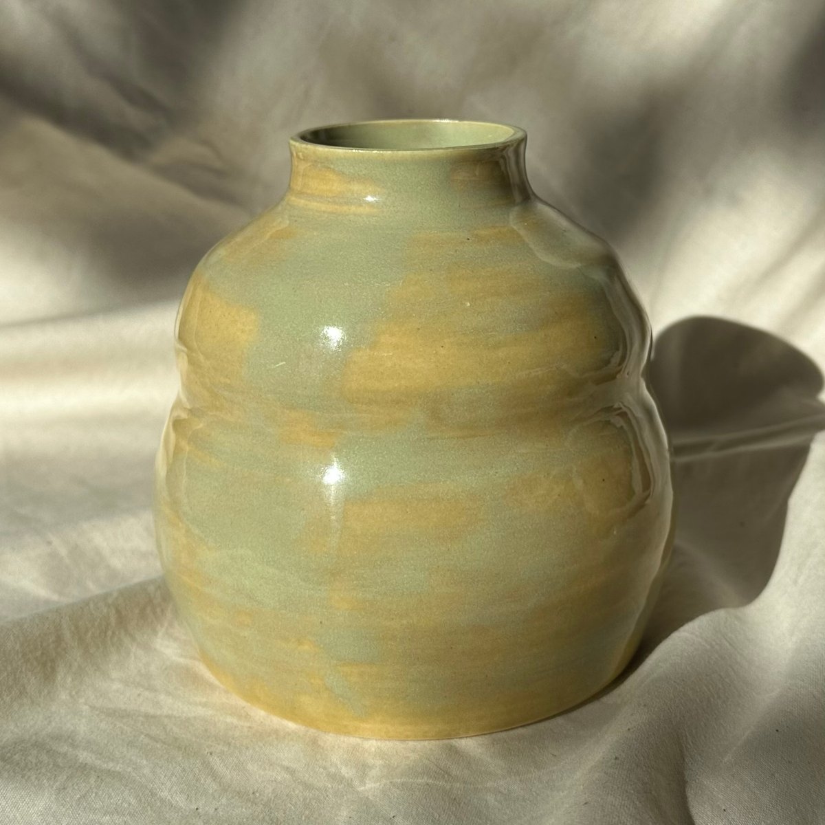 sandy vase