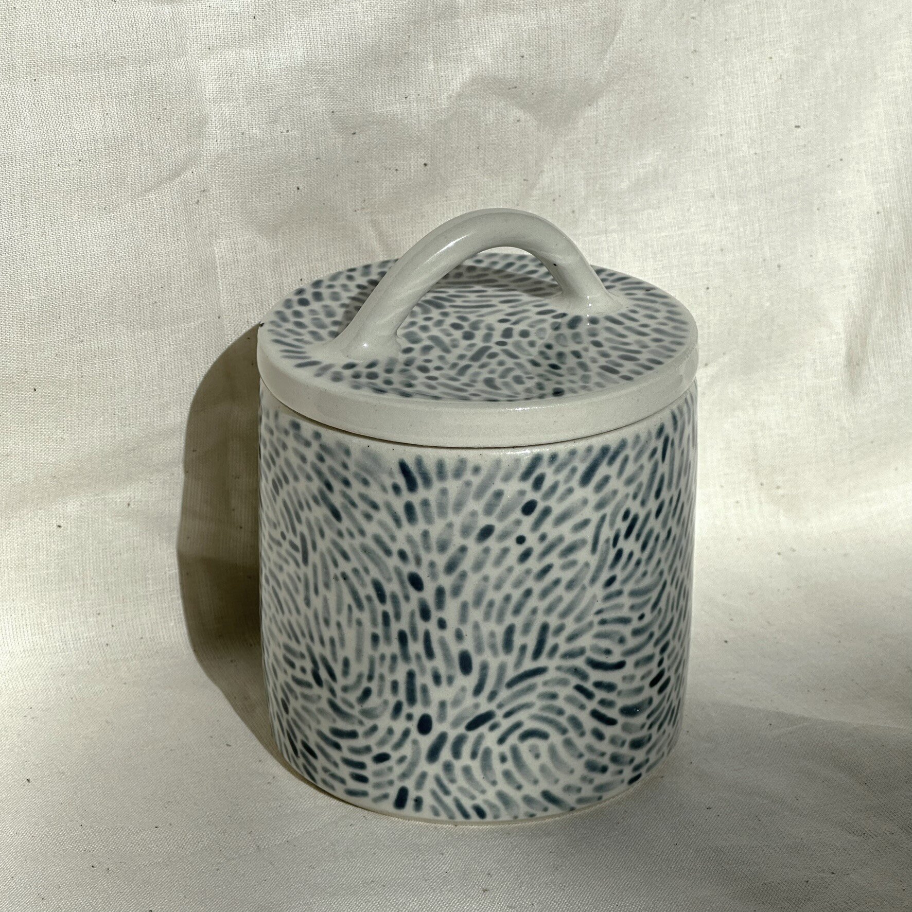 navy jar